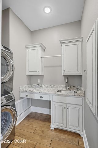 3003 S Schifferdecker Avenue, Joplin, MO 64804