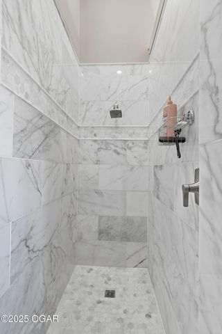 3003 S Schifferdecker Avenue, Joplin, MO 64804