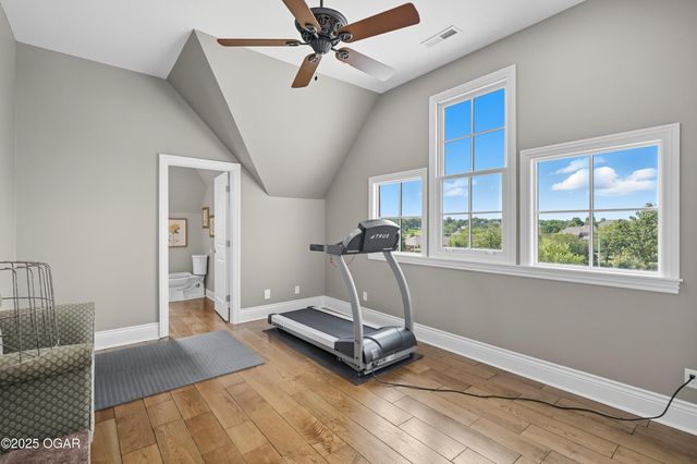 3003 S Schifferdecker Avenue, Joplin, MO 64804