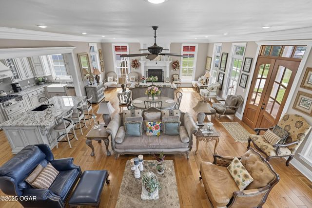 3003 S Schifferdecker Avenue, Joplin, MO 64804