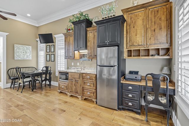 3003 S Schifferdecker Avenue, Joplin, MO 64804