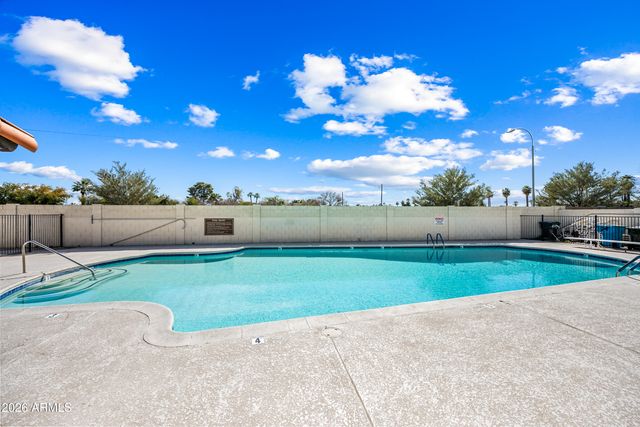 1108 W Mission Lane, Phoenix, AZ 85021