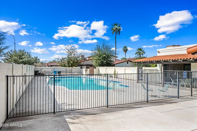 1108 W Mission Lane, Phoenix, AZ 85021