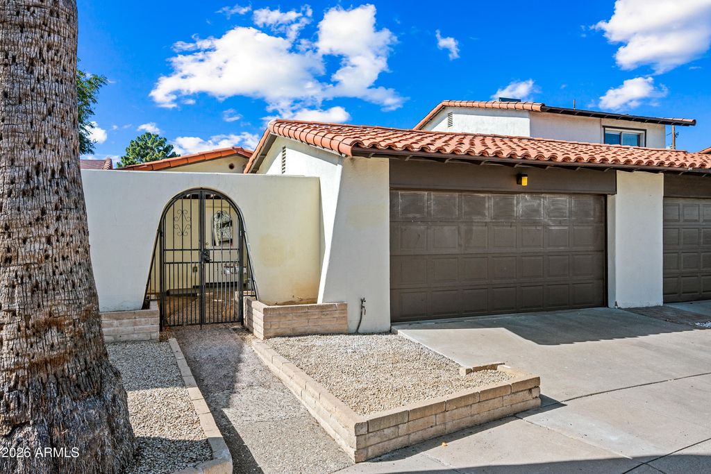 1108 W Mission Lane, Phoenix, AZ 85021