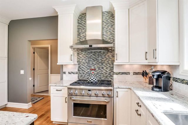 14164 Bayberry Drive, Shelby Twp, MI 48315