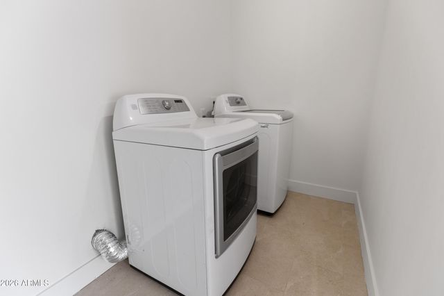 2044 S FOREST Avenue, Tempe, AZ 85282