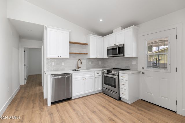 2044 S FOREST Avenue, Tempe, AZ 85282