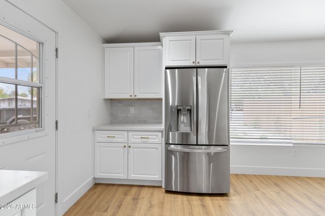 2044 S FOREST Avenue, Tempe, AZ 85282