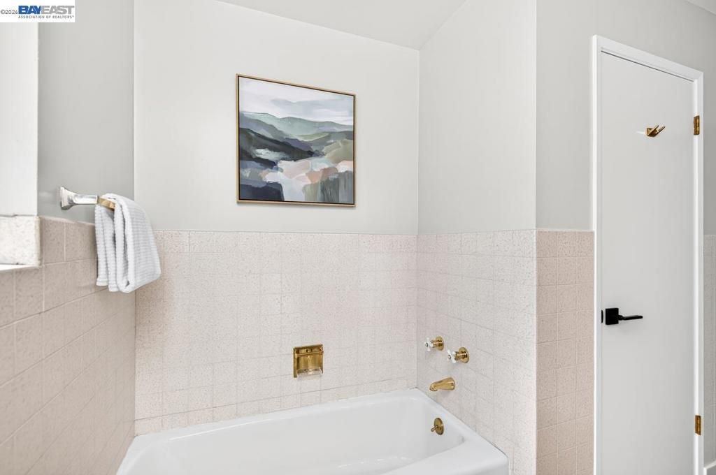 Image 31 of property listing at 1681 5Th St, Livermore, CA 94550
