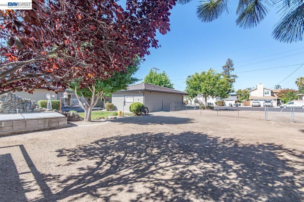 Image 50 of property listing at 1681 5Th St, Livermore, CA 94550