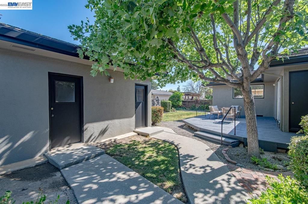 Image 54 of property listing at 1681 5Th St, Livermore, CA 94550