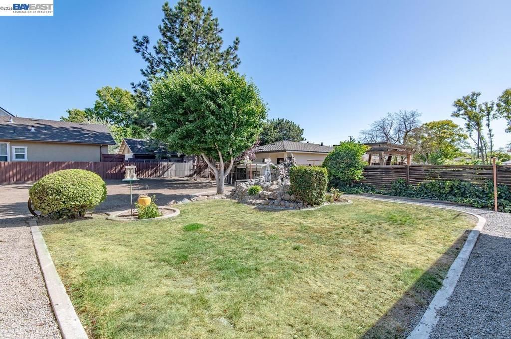 Image 57 of property listing at 1681 5Th St, Livermore, CA 94550