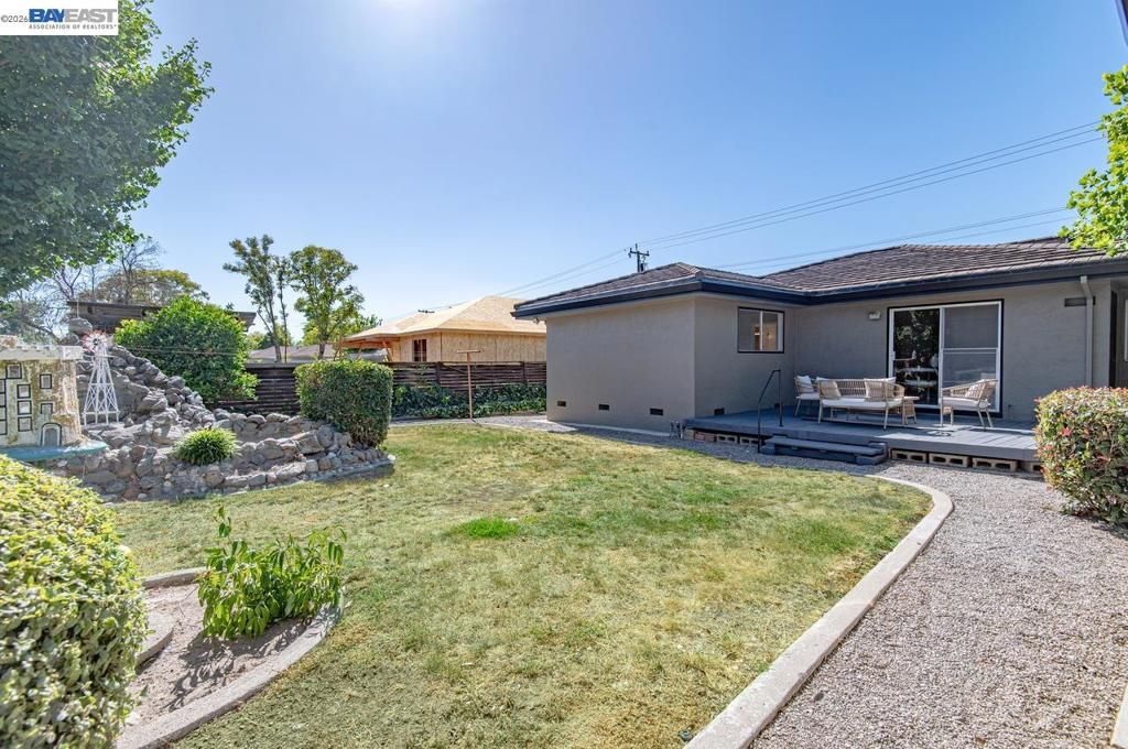 Image 58 of property listing at 1681 5Th St, Livermore, CA 94550