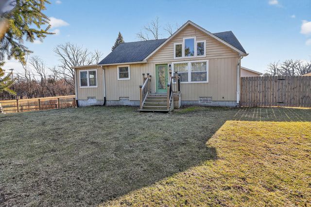 315 Oldfield Road, Downers Grove, IL 60516