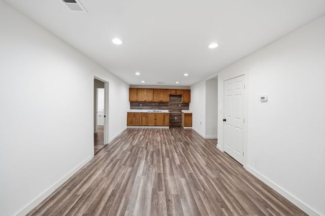 1103 Bell Drive, Greenville, TX 75401