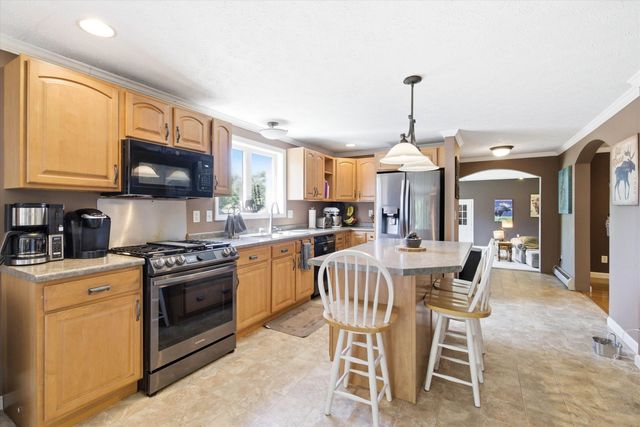 429 Wilson Hill Road, Francestown, NH 03043