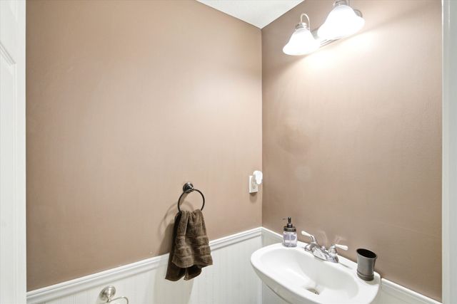 429 Wilson Hill Road, Francestown, NH 03043