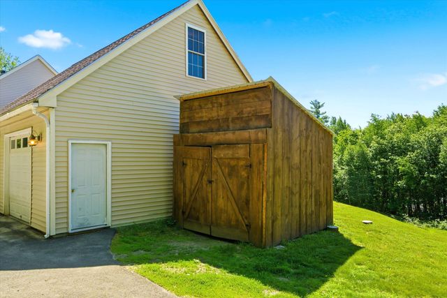429 Wilson Hill Road, Francestown, NH 03043