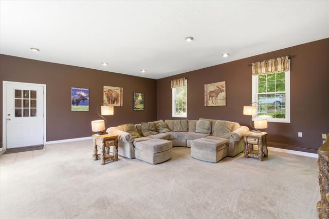 429 Wilson Hill Road, Francestown, NH 03043