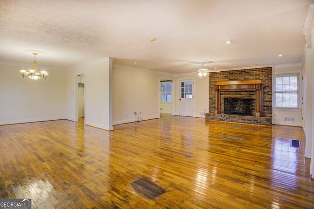 891 Highway 36 E, Jackson, GA 30233