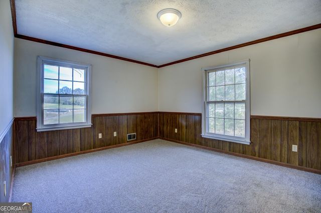 891 Highway 36 E, Jackson, GA 30233