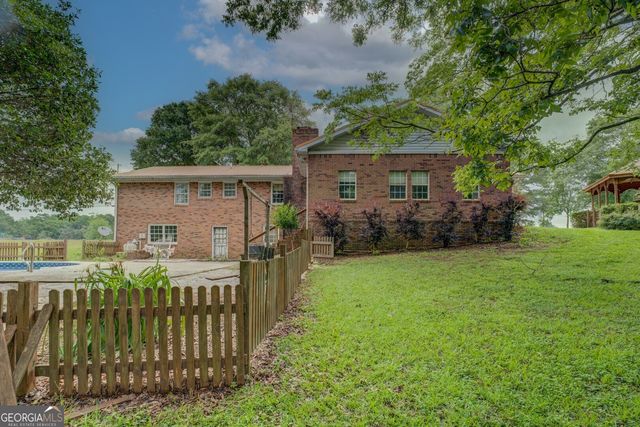 891 Highway 36 E, Jackson, GA 30233