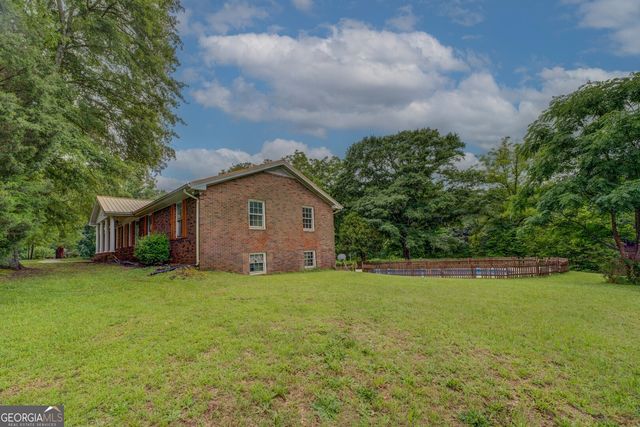 891 Highway 36 E, Jackson, GA 30233