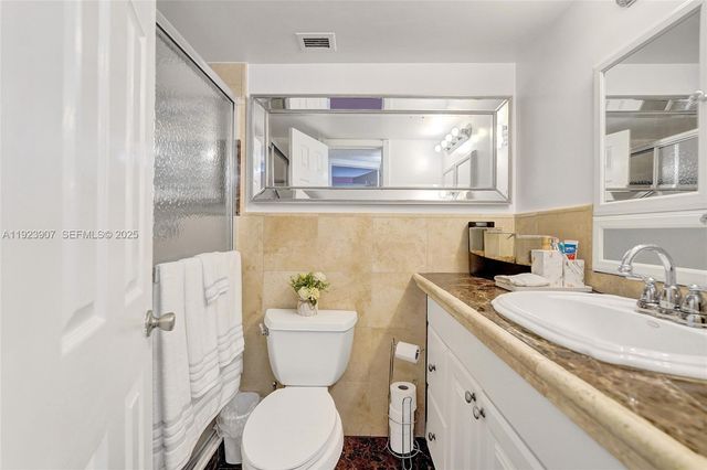 4111 Stirling Road 502, Dania Beach, FL 33314