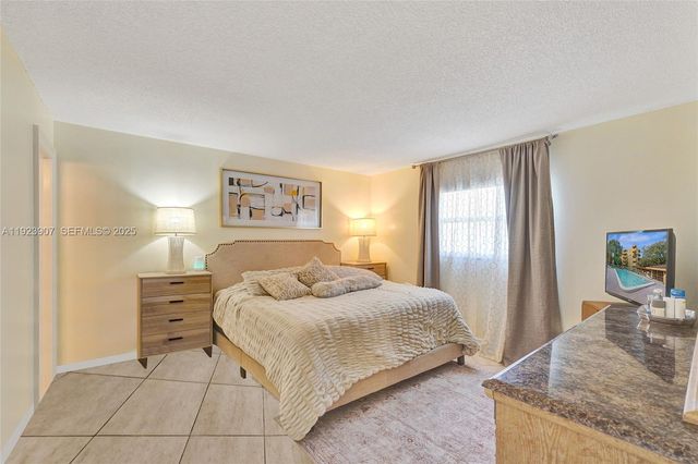 4111 Stirling Road 502, Dania Beach, FL 33314