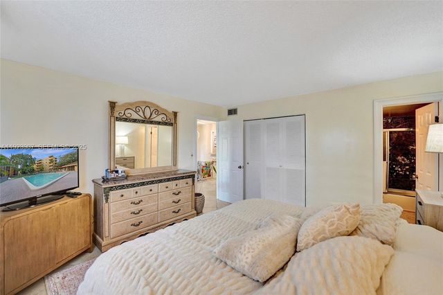 4111 Stirling Road 502, Dania Beach, FL 33314