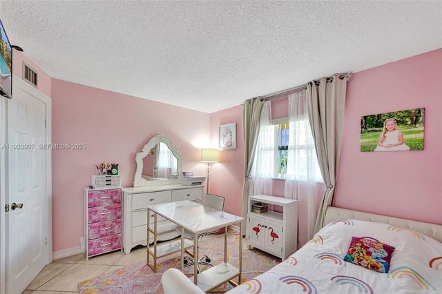 4111 Stirling Road 502, Dania Beach, FL 33314
