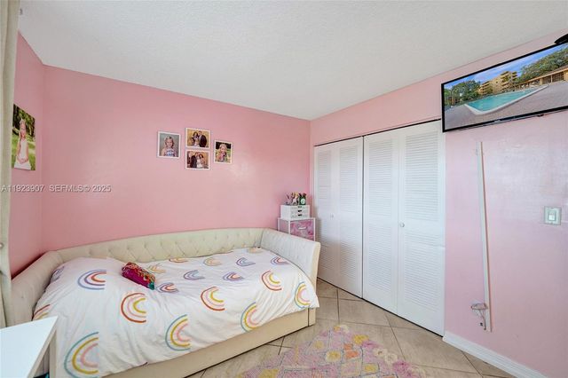 4111 Stirling Road 502, Dania Beach, FL 33314