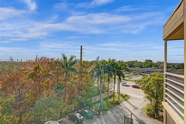 4111 Stirling Road 502, Dania Beach, FL 33314