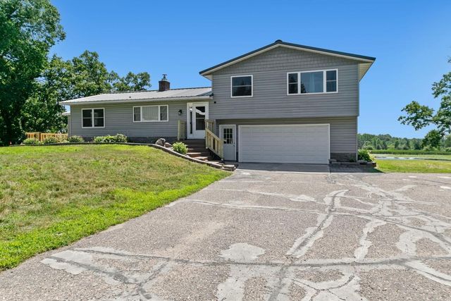1307 County Road 44, South Haven, MN 55382