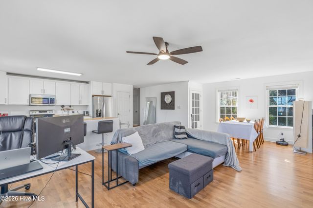 103 Gibbs Road, New Bern, NC 28560