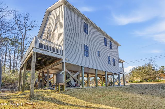 103 Gibbs Road, New Bern, NC 28560