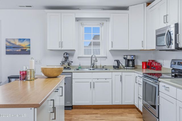 103 Gibbs Road, New Bern, NC 28560