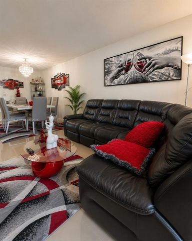 8261 SW 128 St 211, Pinecrest, FL 33156