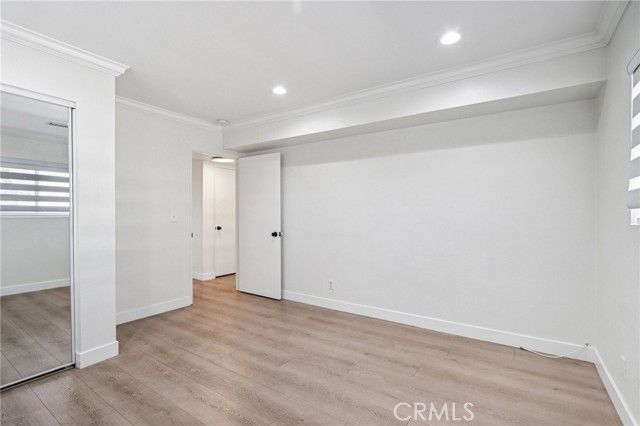 7439 Woodman Avenue 31, Van Nuys (los Angeles), CA 91405