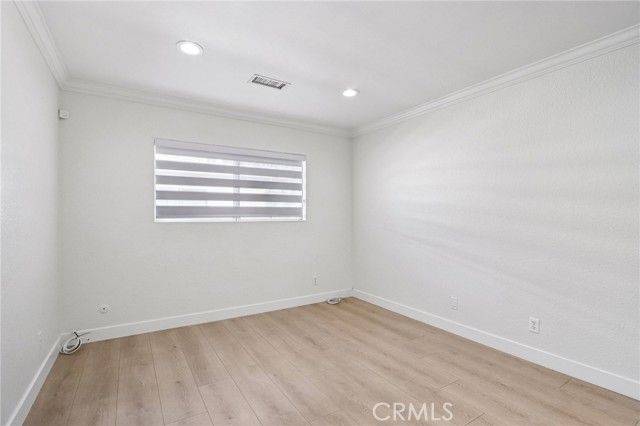 7439 Woodman Avenue 31, Van Nuys (los Angeles), CA 91405