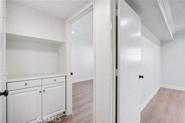 7439 Woodman Avenue 31, Van Nuys (los Angeles), CA 91405