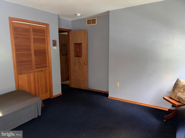 42 SPRINGERS MILL RD, Cape May Court House, NJ 08210