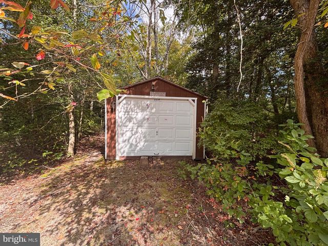 42 SPRINGERS MILL RD, Cape May Court House, NJ 08210