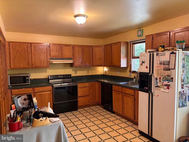 42 SPRINGERS MILL RD, Cape May Court House, NJ 08210