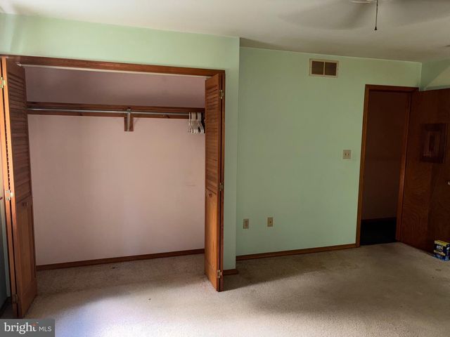 42 SPRINGERS MILL RD, Cape May Court House, NJ 08210