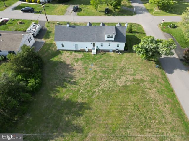 88 CIRCLE DR, Earleville, MD 21919