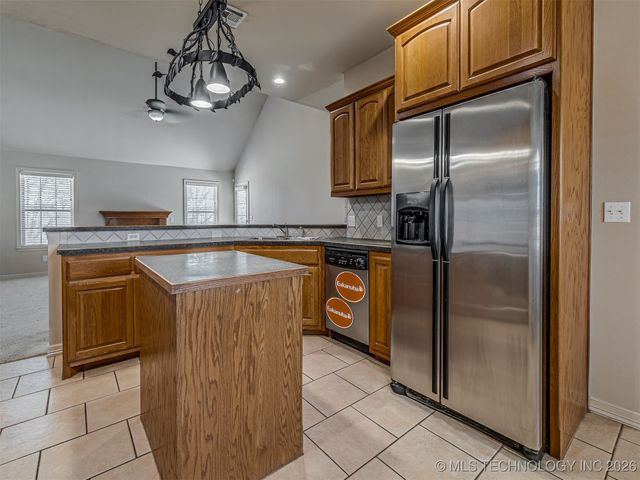 14921 Jordan Court, Glenpool, OK 74033