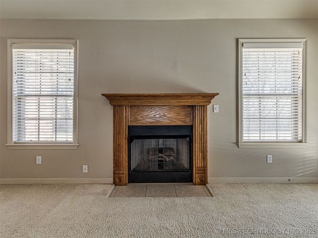 14921 Jordan Court, Glenpool, OK 74033