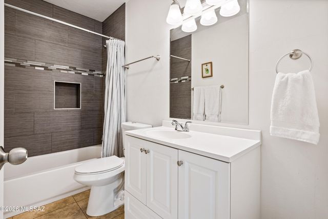 2526 E Sylvia Street, Tucson, AZ 85716