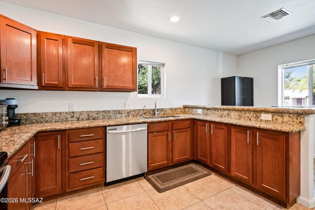 2526 E Sylvia Street, Tucson, AZ 85716